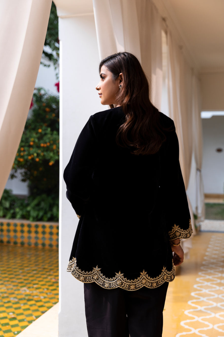 SHEREEN VELVET ETHNIC JACKET SET