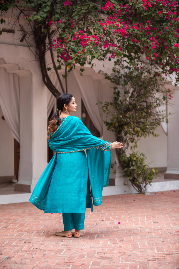 FERIHA SILK KURTA SET