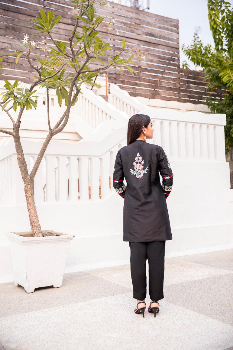 KIMAYA SILK ETHNIC JACKET SET