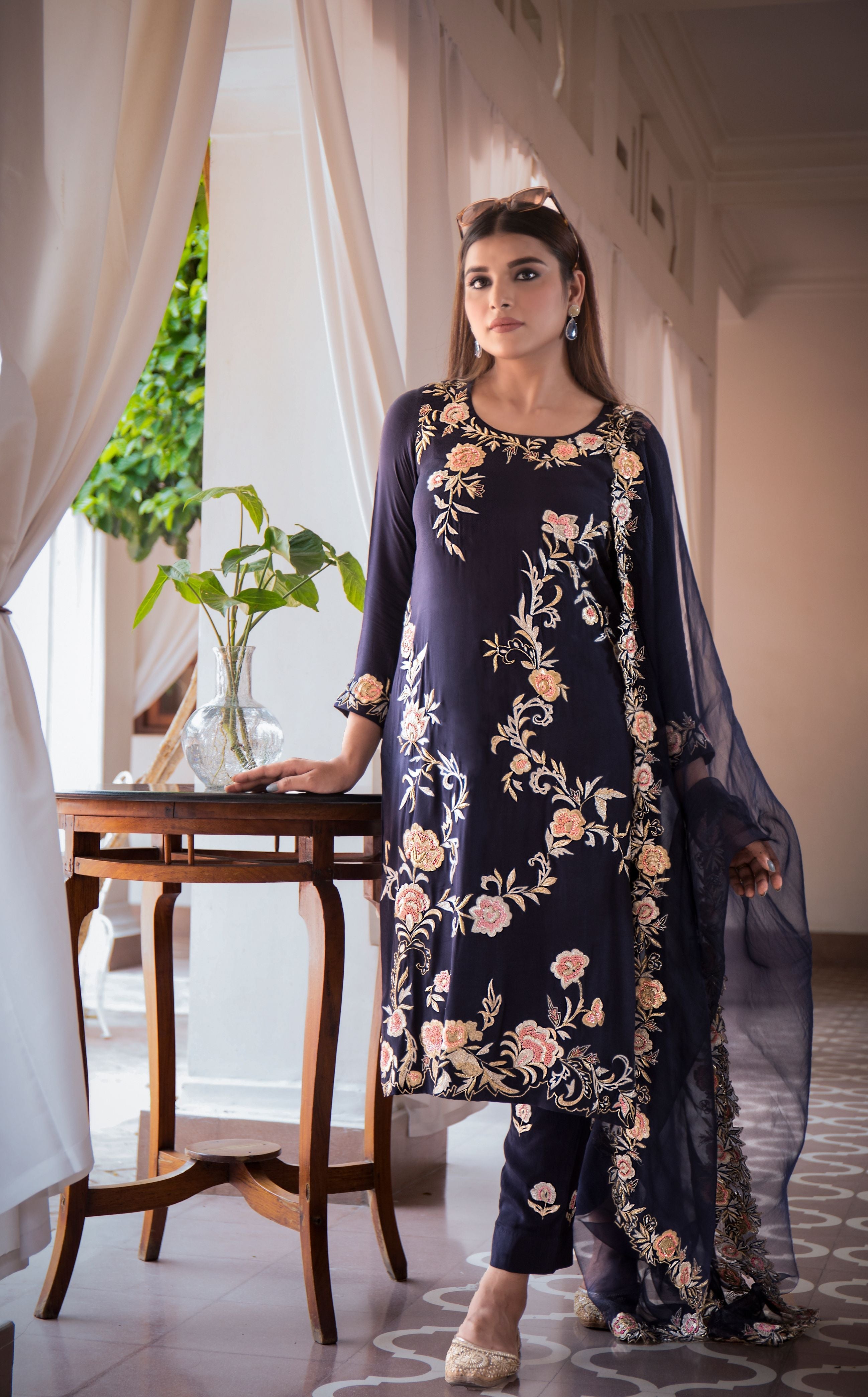 ZOYA CREPE KURTA SET