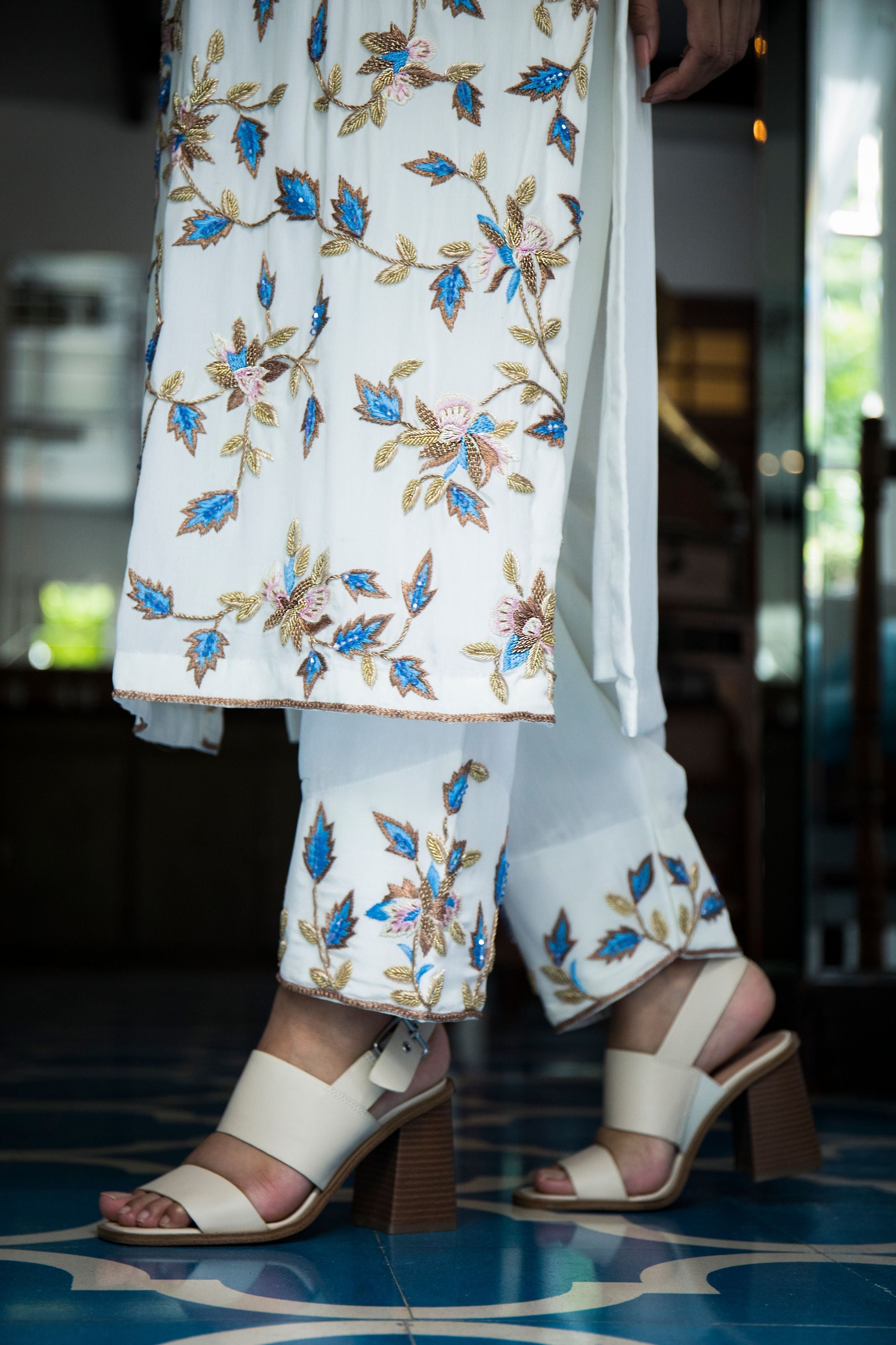 RAINA CREPE KURTA SET