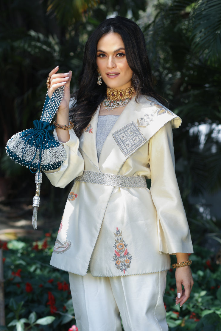 MAHIRA SILK JACKET SET