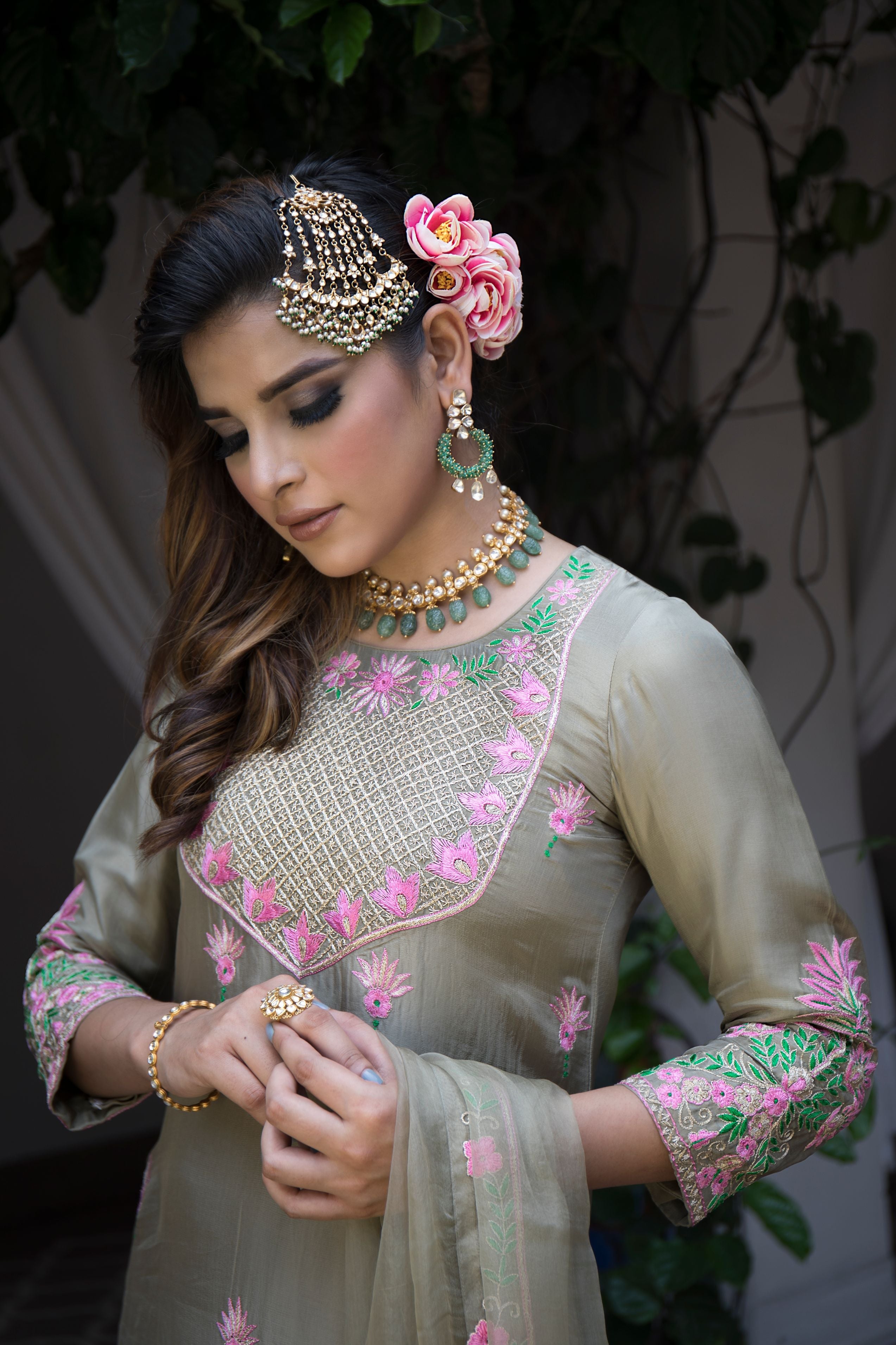 ALAYNA SILK KURTA SET