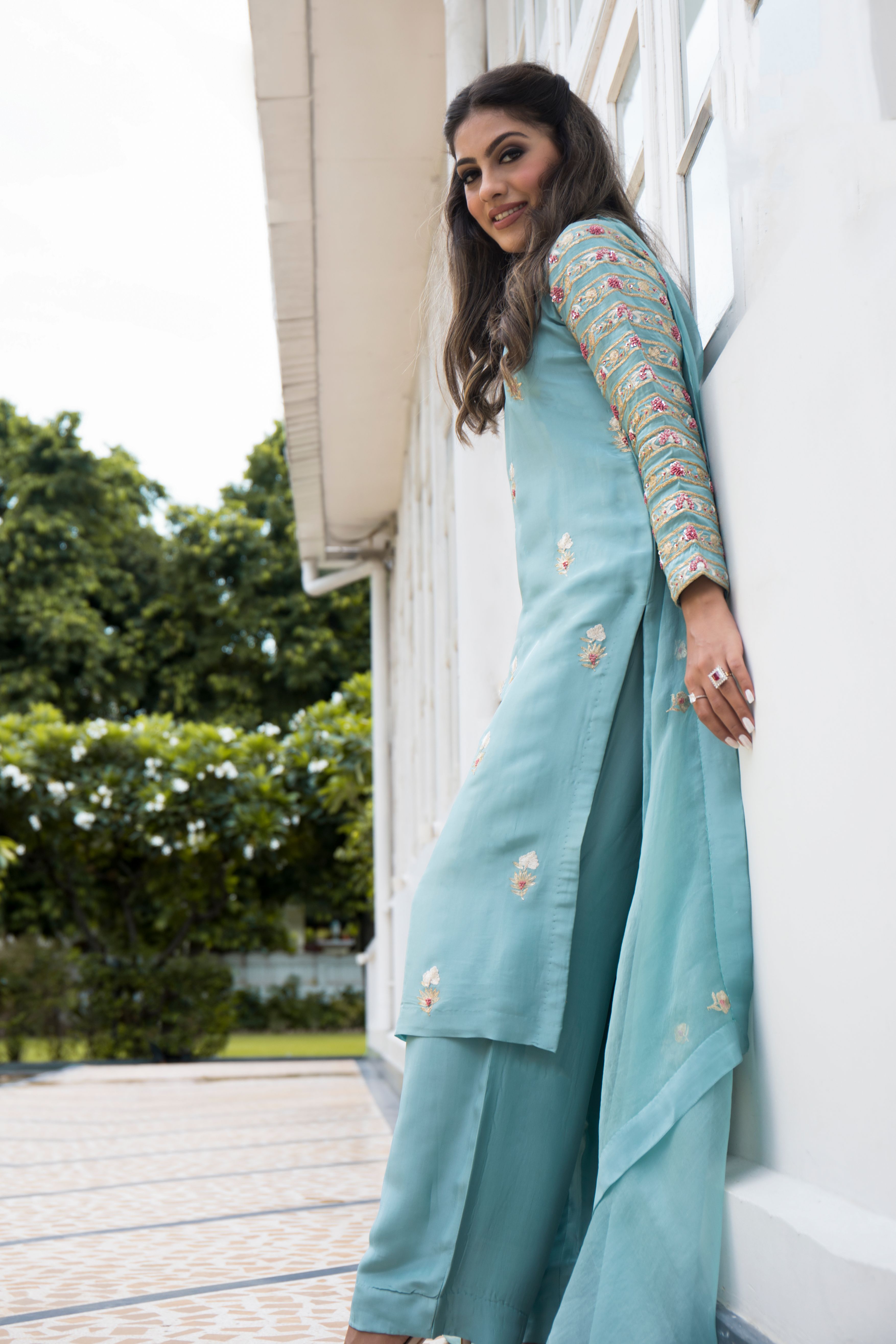 MEHAR SILK SUIT SET