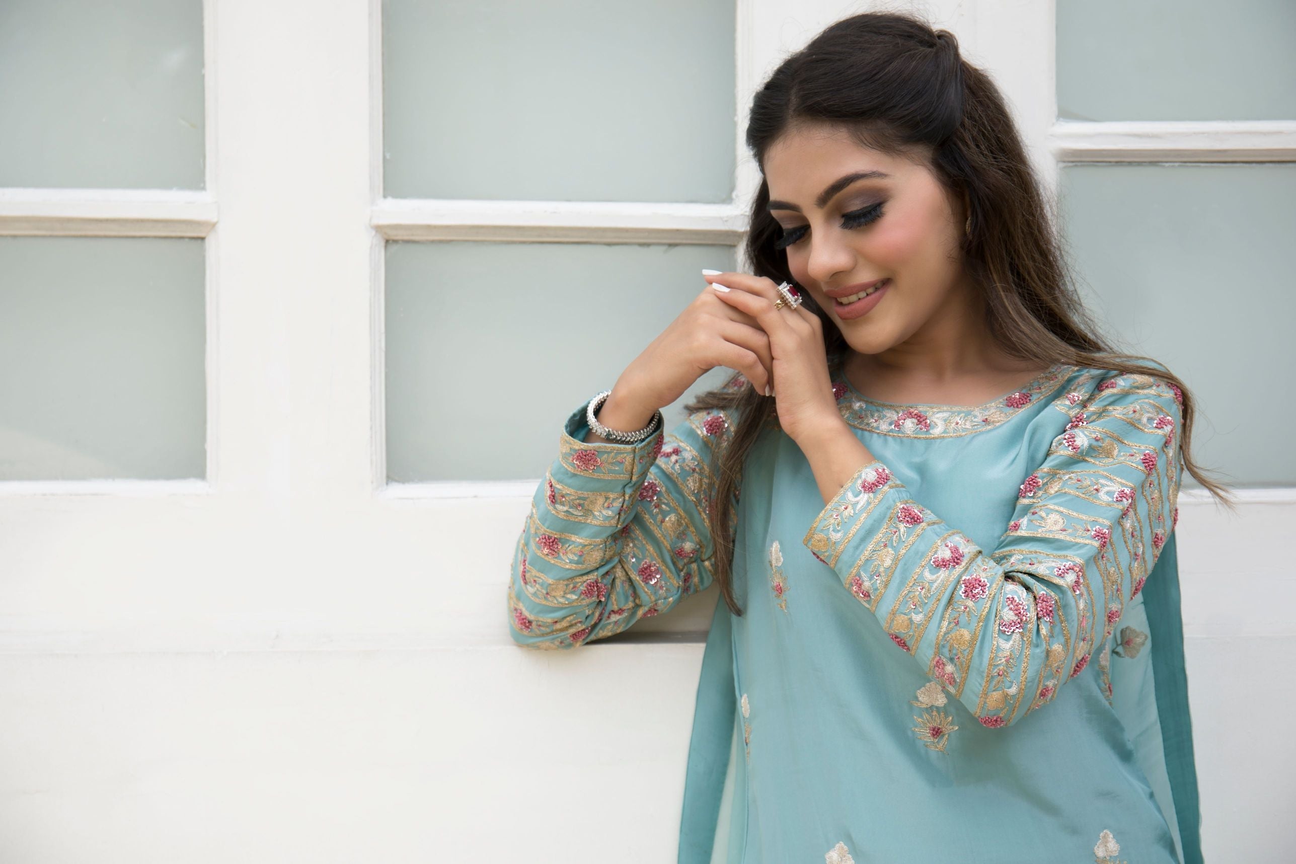 MEHAR SILK SUIT SET