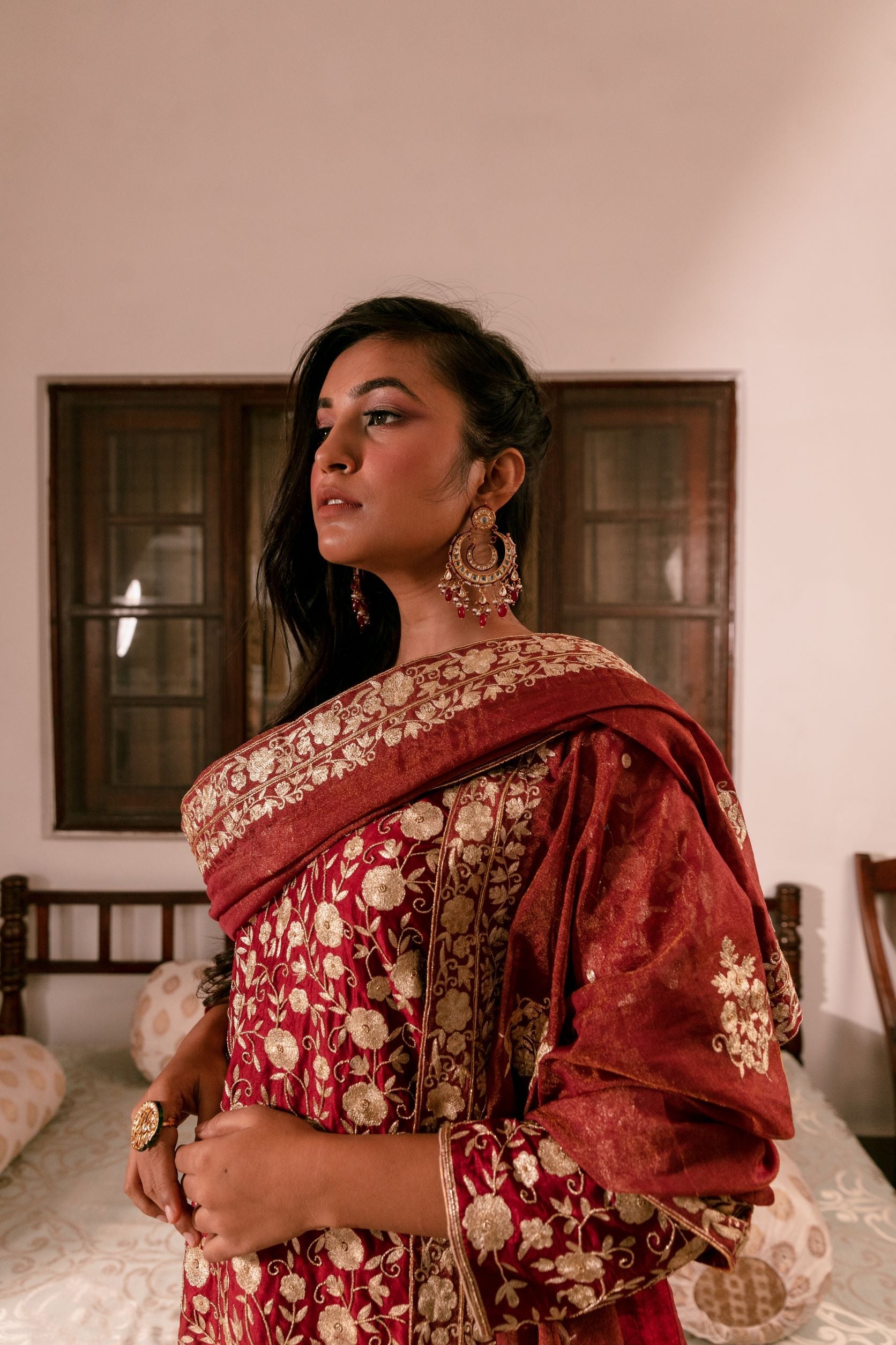 AMIRA TAFTA SILK KURTA SET