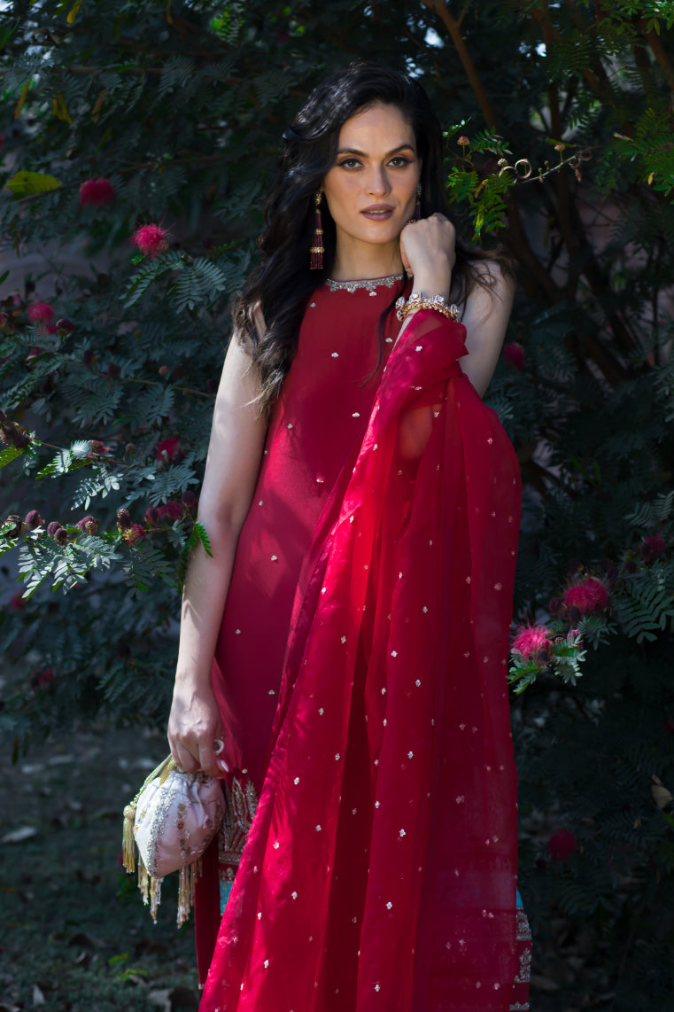 AISHA CREPE KURTA SET