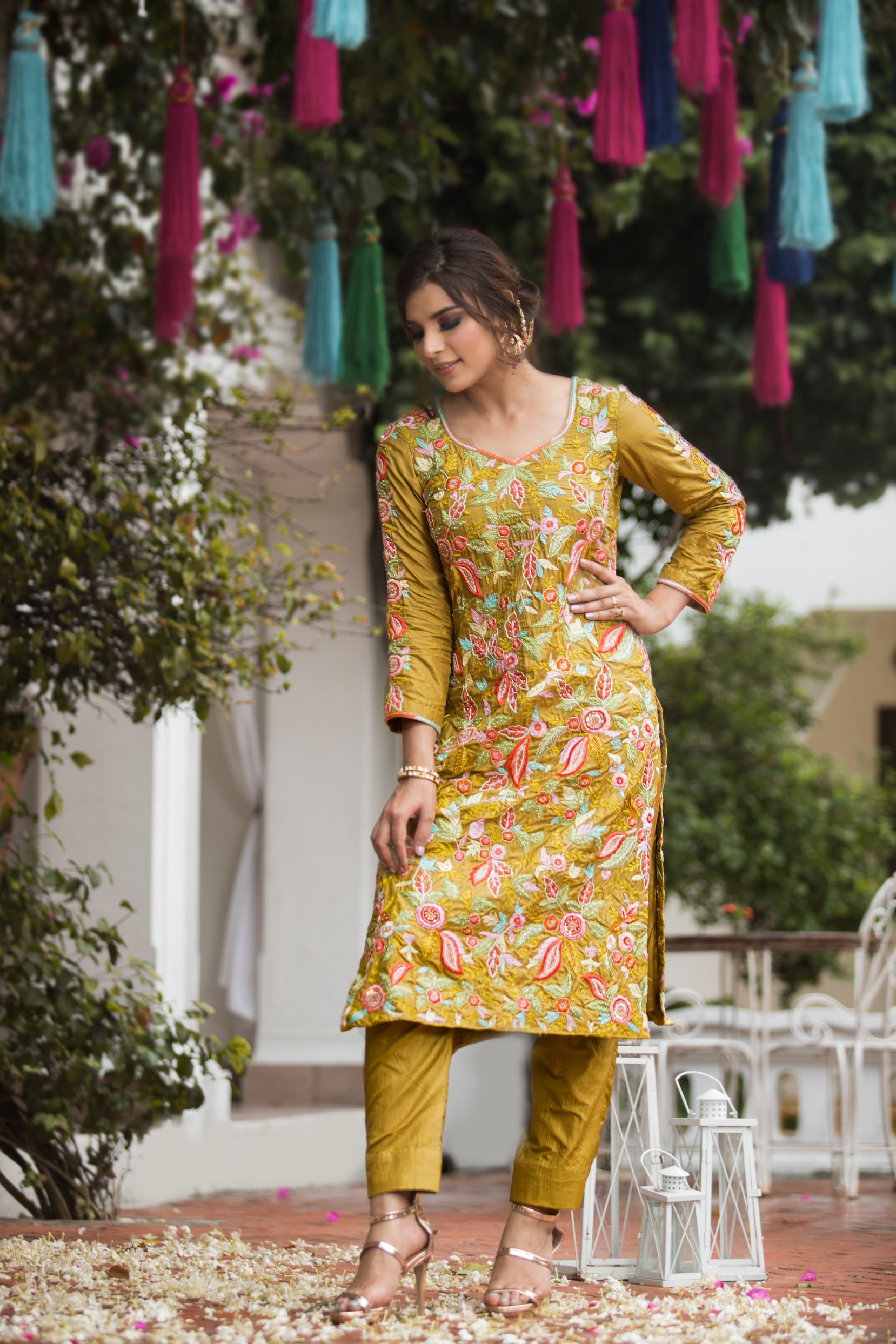 ABIRA SILK KURTA SET